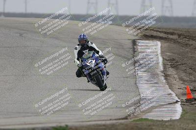 media/Nov-29-2025-TrackDaz (Sat) [[10ae2d9bce]]/B Group/Session 3 (Outside Grapevine)/